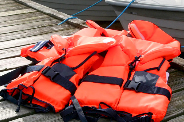 10 Must-Have Boat Accessory Products