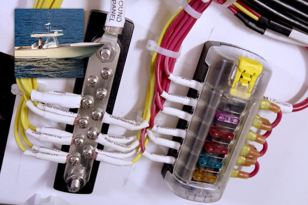 Blue Sea Systems® 5035 - ST Blade Fuse Block with Cover - BOATiD.com