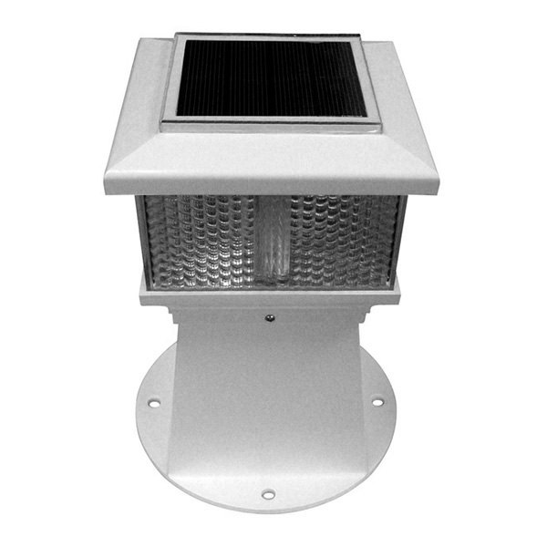Dock Edge® - Piling Lite™ 9-7/8" L 40 lm Solar Dock LED Light