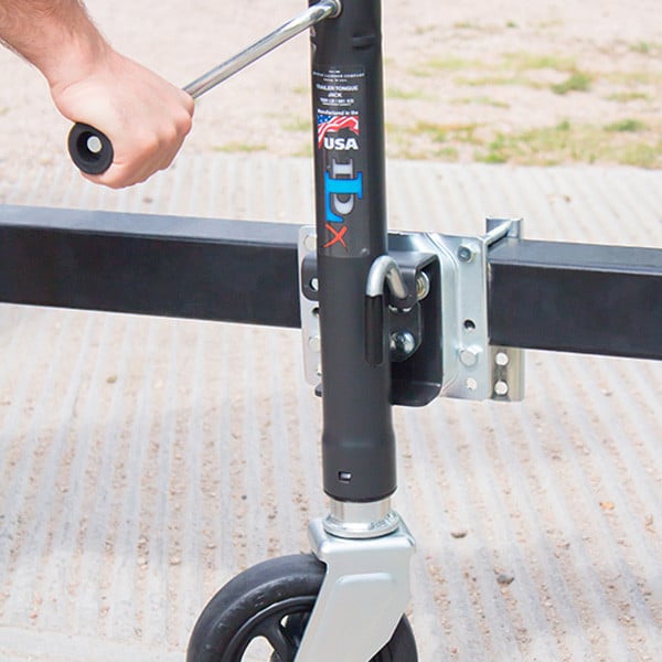 junko 110×72 脚② マボガニー Dutton Lainson® 22210 - DLx Marine 1500 lb Swivel Jack with 8