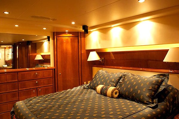 Lumitec 113128 Mirage LED Exterior or Interior Down Light, Flush Mount Lumitec 113190 Mirage LED Exterior or Interior Down -