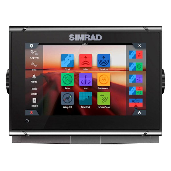 Simrad® - GO7 XSR 7" Fish Finder/Chartplotter with C-Map Discover Charts w/o Transducer