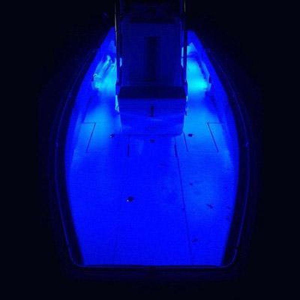T-H Marine® - Blue Water LED™ Deluxe Salt Water 40"L 12V DC White Surface Mount Deck LED Strip Light Kit