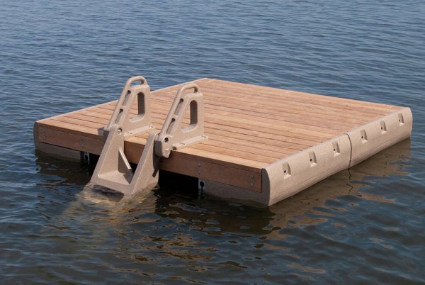 Techstar® DL-5 - Rotomolded 5-Step Wide Flip-Up Heavy Duty Stair